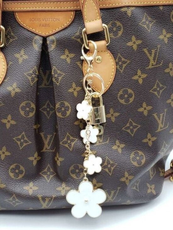 Louis Vuitton Accessories - Louis Vuitton Gold Lock 🔒 Authentic LV Key + Unbranded Flower Bag Charm